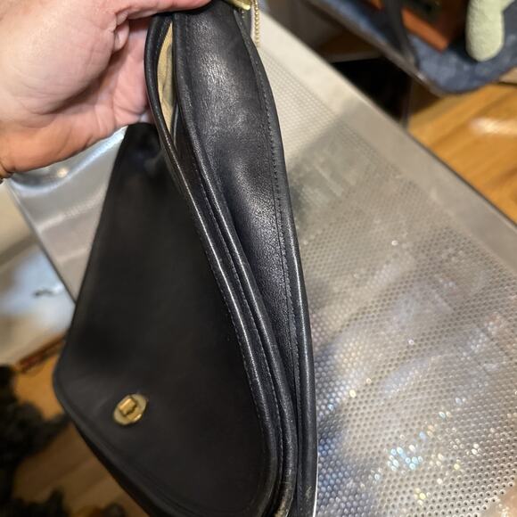 Coach Vintage Crescent Flap Turnlock Black Leather Shoulder/Crossbody Bag - Picture 6 of 16